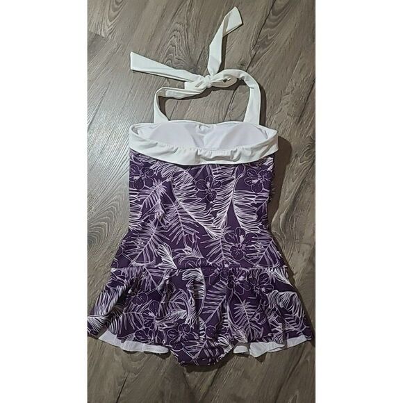 VENUS Swimwear Slimming One Piece Haulter Skirted Bathingsuit Women's Size 8 - Picture 3 of 5